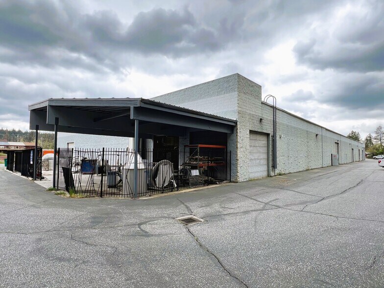 More Photos Of 110 Spring Hill Dr, Grass Valley Manufacturing For Lease