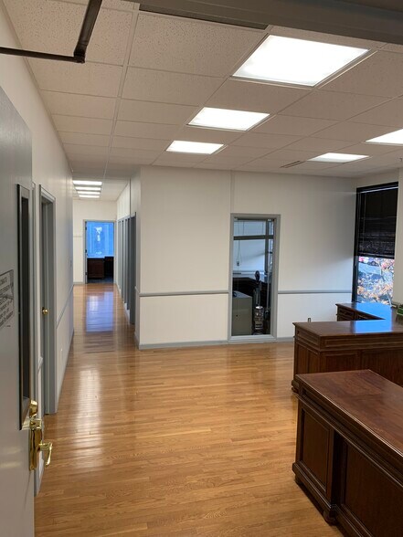 More Photos Of 660 Southpointe Ct, Colorado Springs Medical For Sale