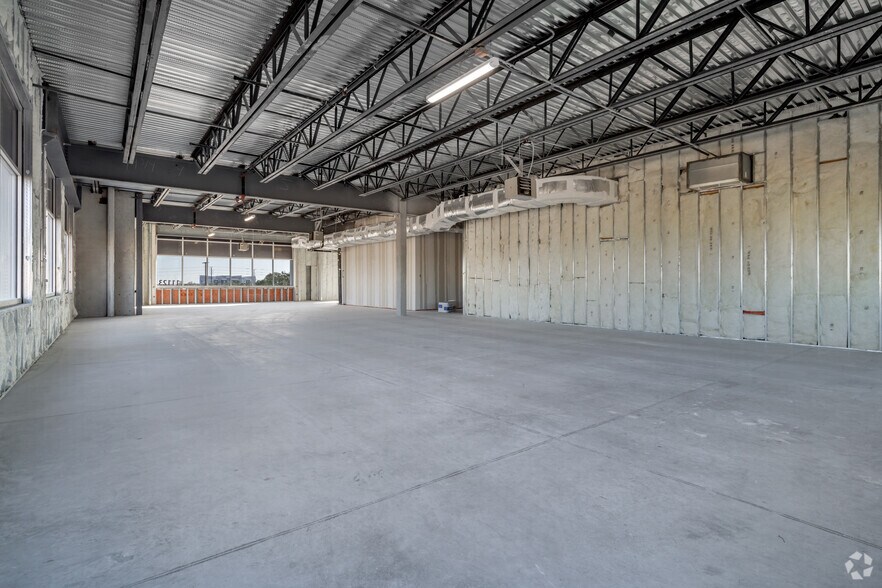 More Photos Of 11123 Christus Hills, San Antonio Medical For Lease