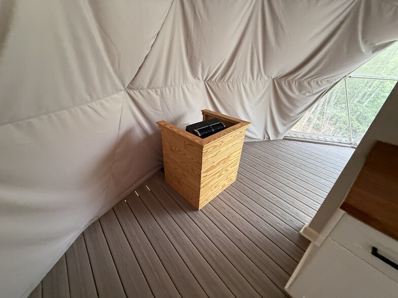 More Photos Of 1105 Fall Creek Rd, Purlear Apartments For Sale