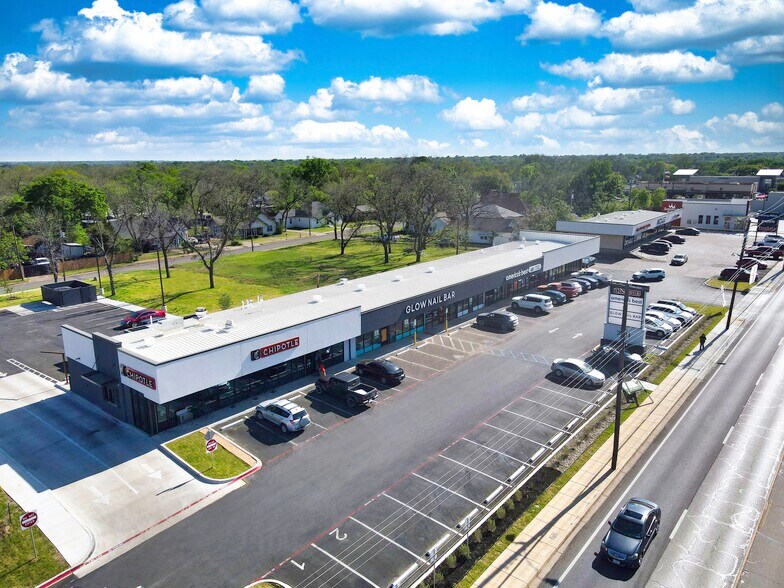 Primary Photo Of 713-725 W Henderson St, Cleburne General Retail For Sale