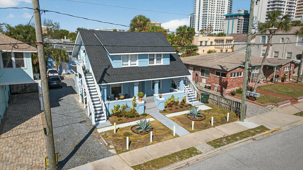 More Photos Of 609 Ora St, Daytona Beach Apartments For Sale