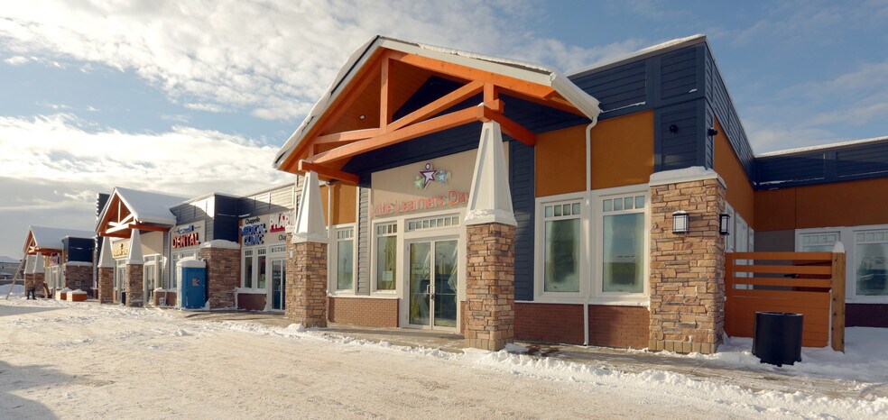 More Photos Of 3142 142 St NW, Edmonton Storefront For Lease