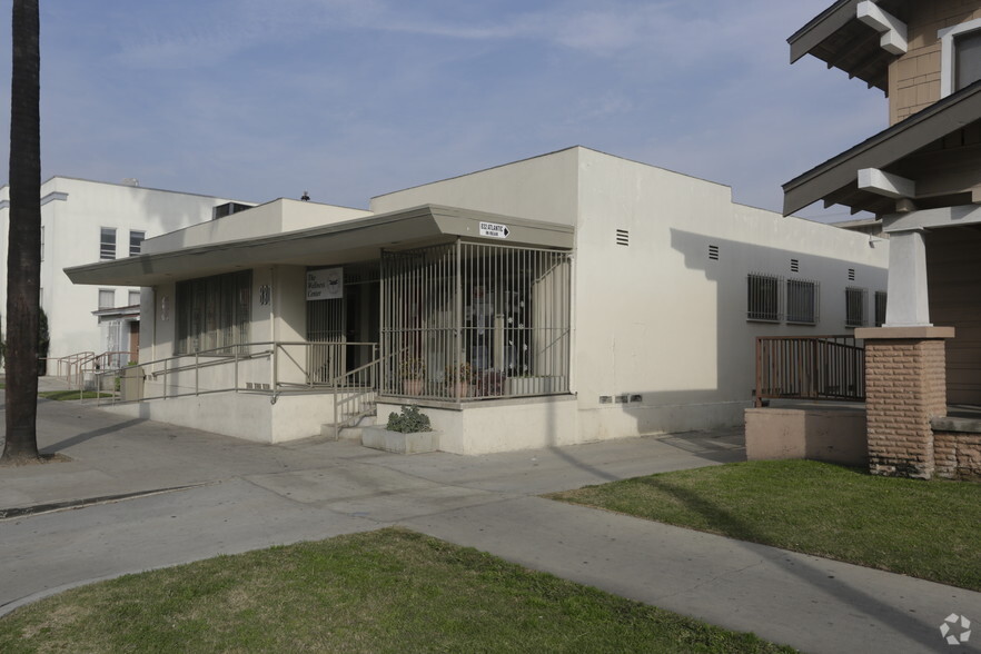 Primary Photo Of 830 Atlantic Ave, Long Beach Medical For Sale