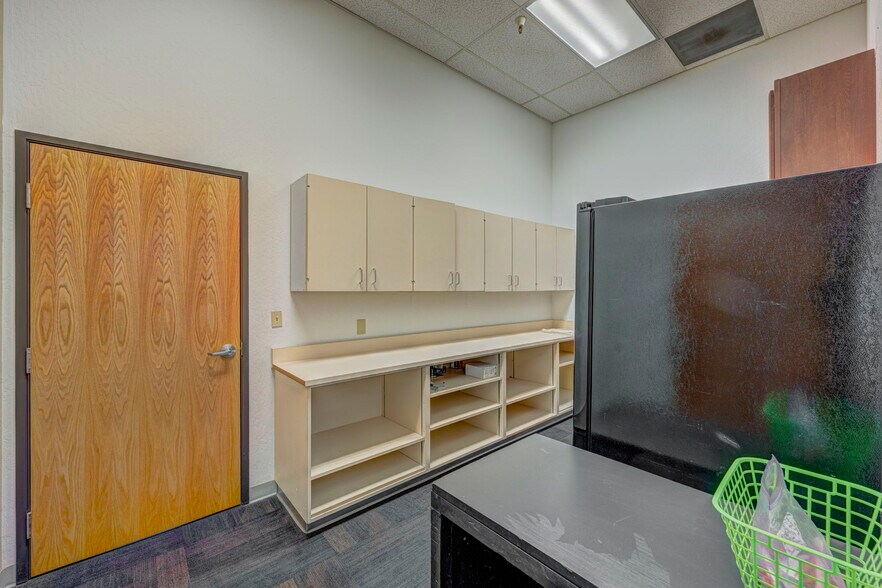 More Photos Of 634 Ryland St, Reno Office For Sale