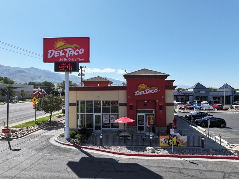 Primary Photo Of 737 N Main St, Layton Restaurant For Sale