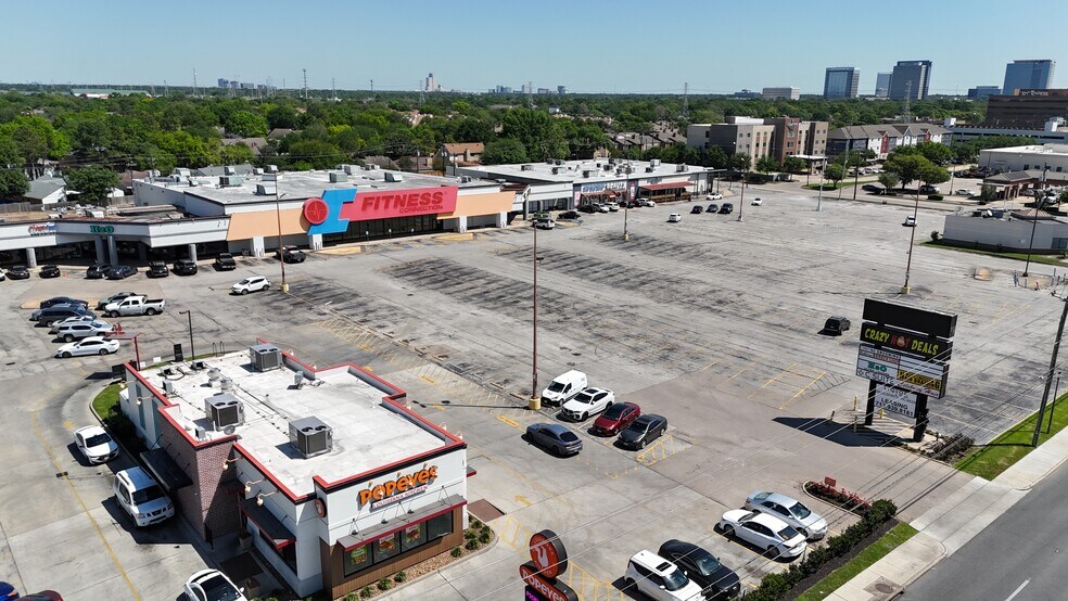 More Photos Of 11312 Westheimer Rd, Houston Unknown For Sale