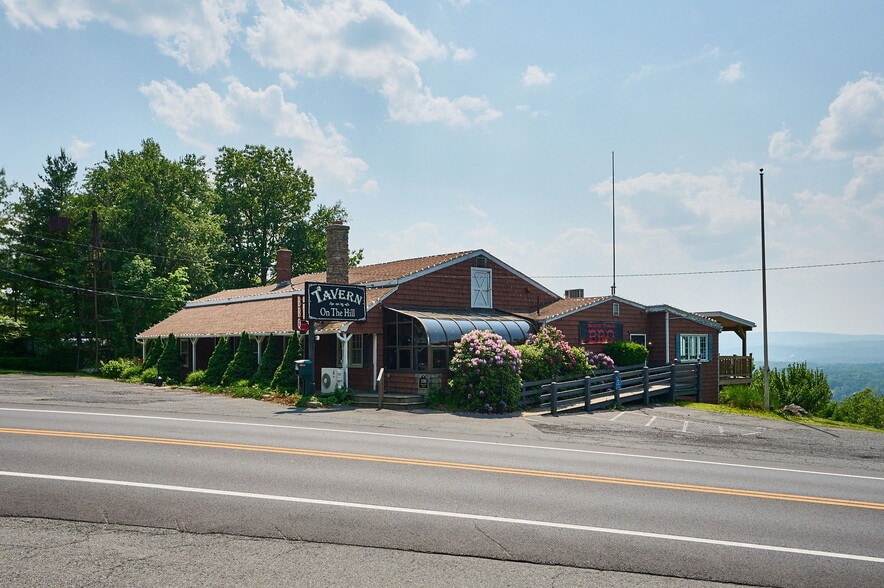 Primary Photo Of 100 Mountain Rd, Easthampton Restaurant For Sale