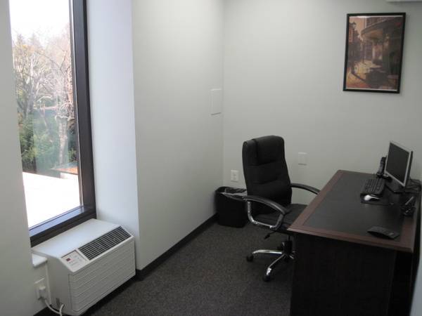 More Photos Of 301 Maple Ave W, Vienna Medical For Sale