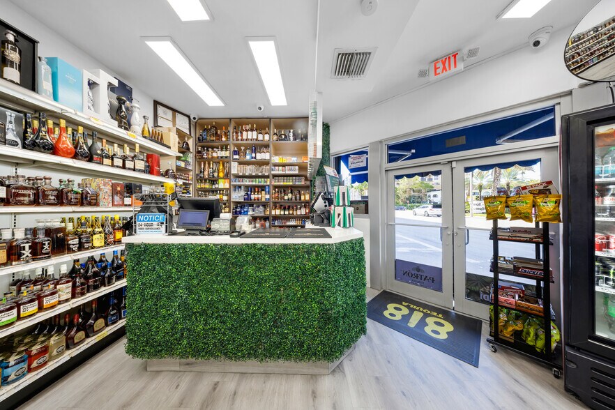 More Photos Of 2597 SW 37th Ave, Miami Storefront Retail Residential For Sale