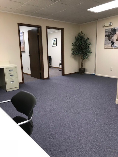 More Photos Of 11-15 River Rd, Fair Lawn Medical For Lease