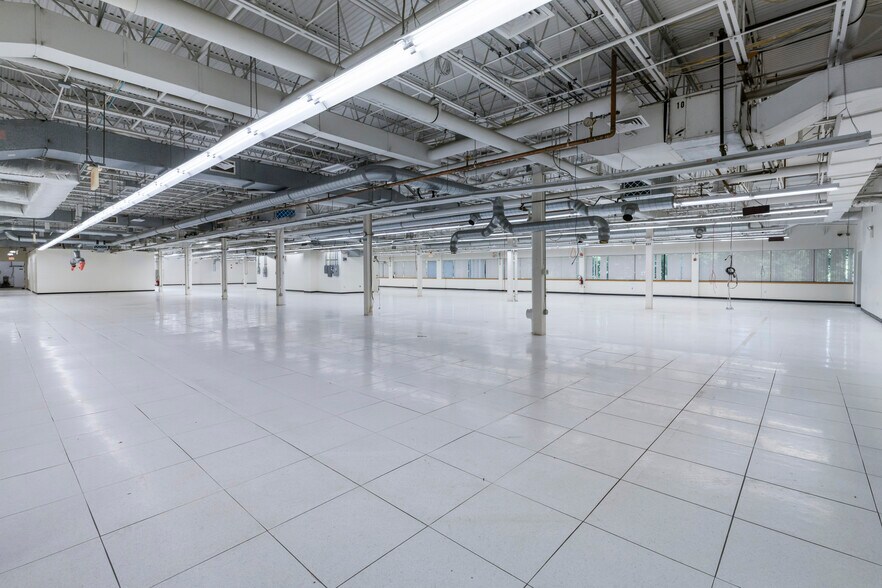More Photos Of 155 Swanson Rd, Boxborough Research And Development For Lease