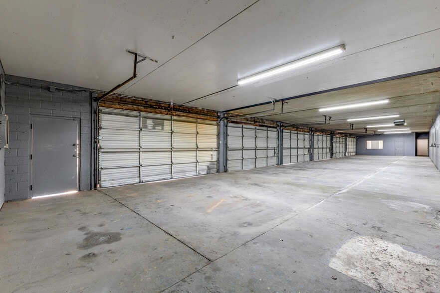 More Photos Of 1417-1421 E Washington St, Phoenix Warehouse For Sale