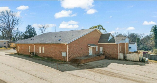 More Photos Of 1110 Holmes St, Raleigh Specialty For Sale