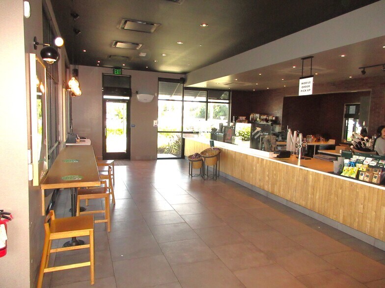 More Photos Of 338 E Main St, Ripon Fast Food For Sale