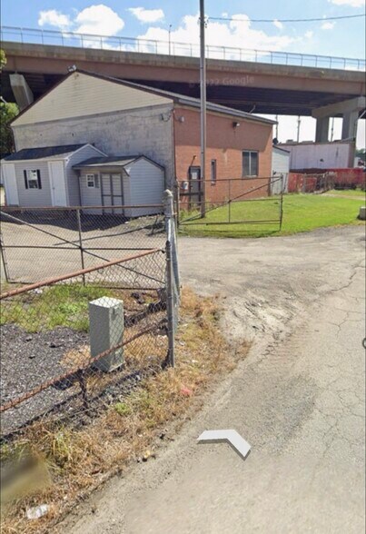 More Photos Of 75 Gwynns Mill Ct, Owings Mills Warehouse For Lease