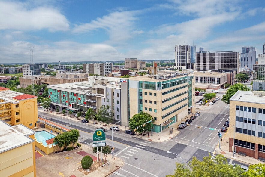 More Photos Of 1011 San Jacinto Blvd, Austin Office For Lease