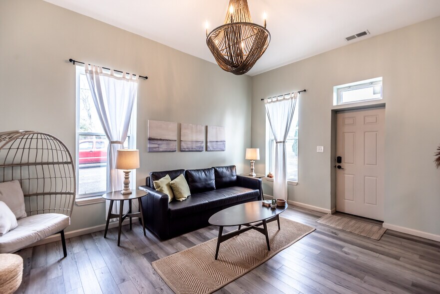 More Photos Of 320 N Mechanic St, Lebanon Multifamily For Sale