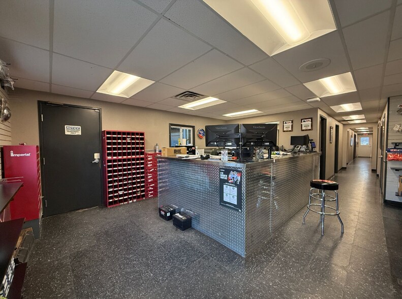 More Photos Of 2269 N Masch Branch Rd, Denton Truck Terminal For Lease