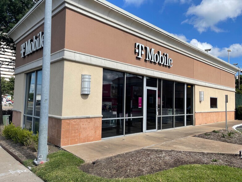 More Photos Of 5602 Westheimer Rd, Houston Unknown For Lease