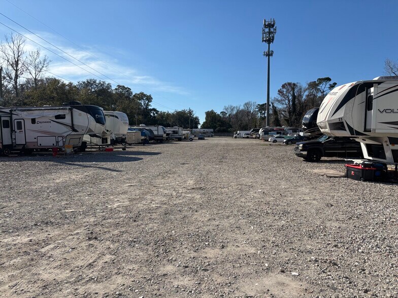 More Photos Of 2005 Wells Rd, Orange Park Land For Sale