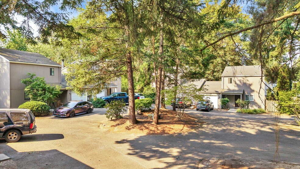 More Photos Of 12344 SW Sussex St, Beaverton Apartments For Sale