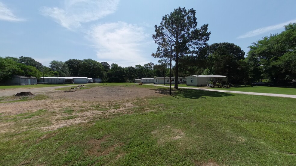 More Photos Of 1607 George Thomas Rd, Texarkana Manufactured Housing Mobile Home Park For Sale