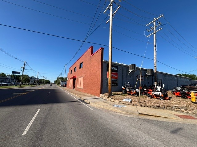 More Photos Of 1701 N 1st Ave, Evansville Industrial For Sale
