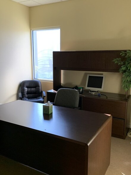 More Photos Of 1001 Long Prairie Rd, Flower Mound Medical For Sale
