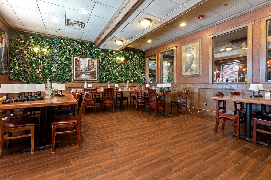More Photos Of 5249 Davis Blvd, North Richland Hills Restaurant For Sale