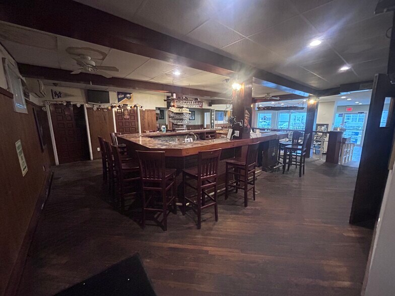 More Photos Of 5885 Main, Olcott Restaurant For Sale