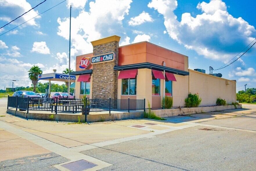 More Photos Of 2005 North St, Ashburn Truck Stop For Sale
