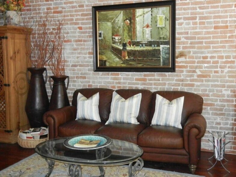 More Photos Of 217 23rd St, Galveston Apartments For Sale