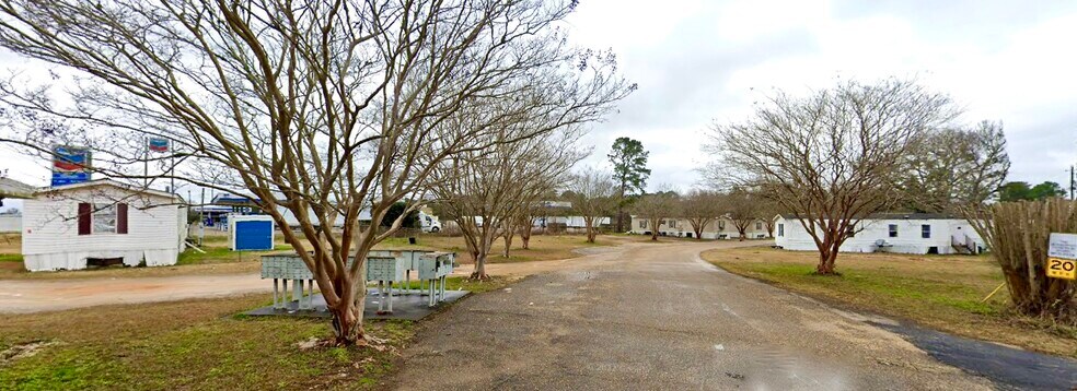 More Photos Of 4915 US Highway 80, Selma Manufactured Housing Mobile Home Park For Sale