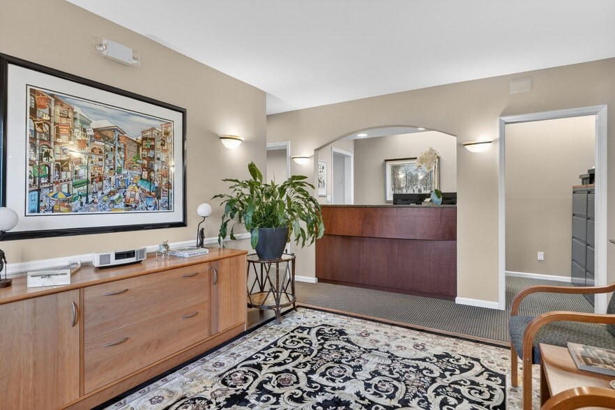 More Photos Of 10 Nosband Ave, White Plains Apartments For Sale