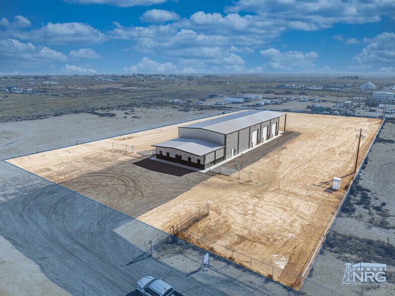 Primary Photo Of 3015 W County Road 135, Midland Warehouse For Sale