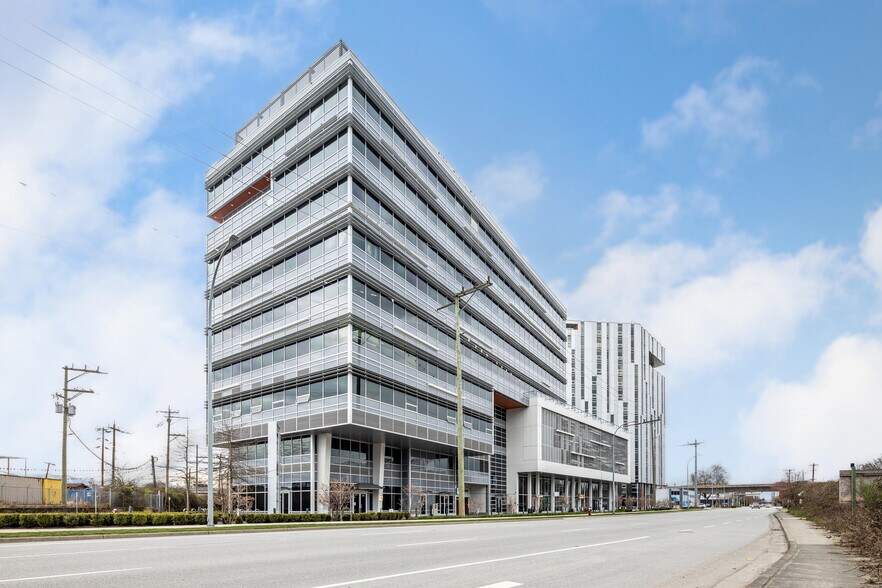 More Photos Of 8400 West Rd, Richmond Office For Sale