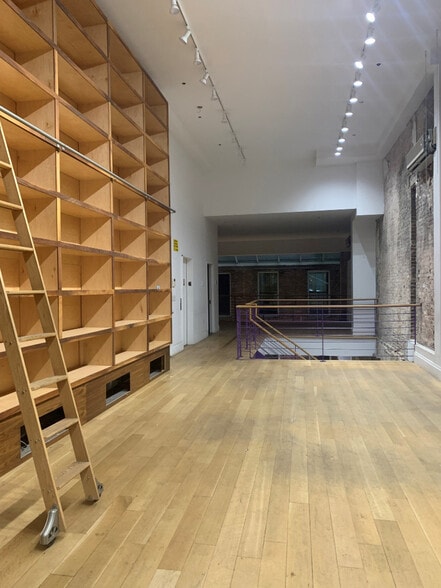 More Photos Of 119 Chambers St, New York Apartments For Lease