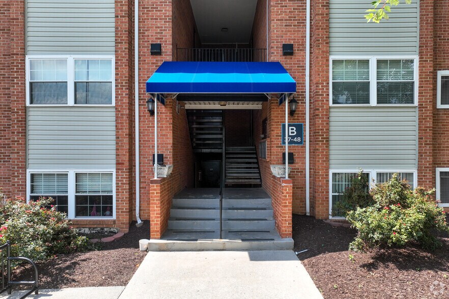 More Photos Of 777 Roanoke Blvd, Salem Apartments For Sale