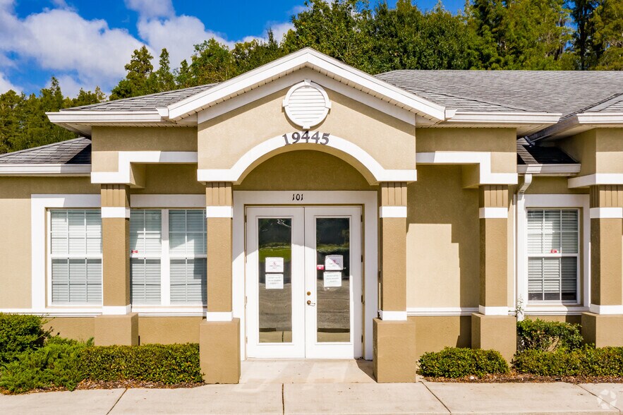 More Photos Of 19445 Shumard Oak Dr, Land O' Lakes Office For Lease