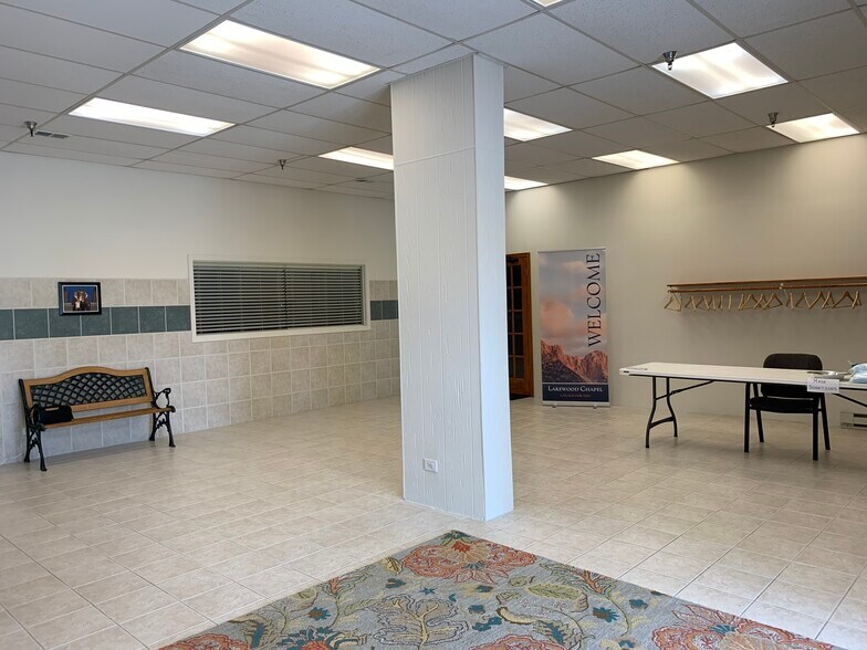 More Photos Of 1307 E Palatine Rd, Arlington Heights Religious Facility For Sale