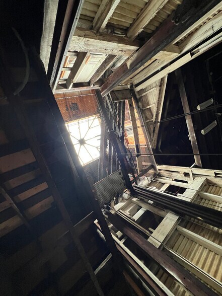 More Photos Of 25 Church St, Keyport Restaurant For Sale