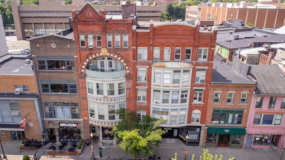Primary Photo Of 137 Washington St, Binghamton Apartments For Lease