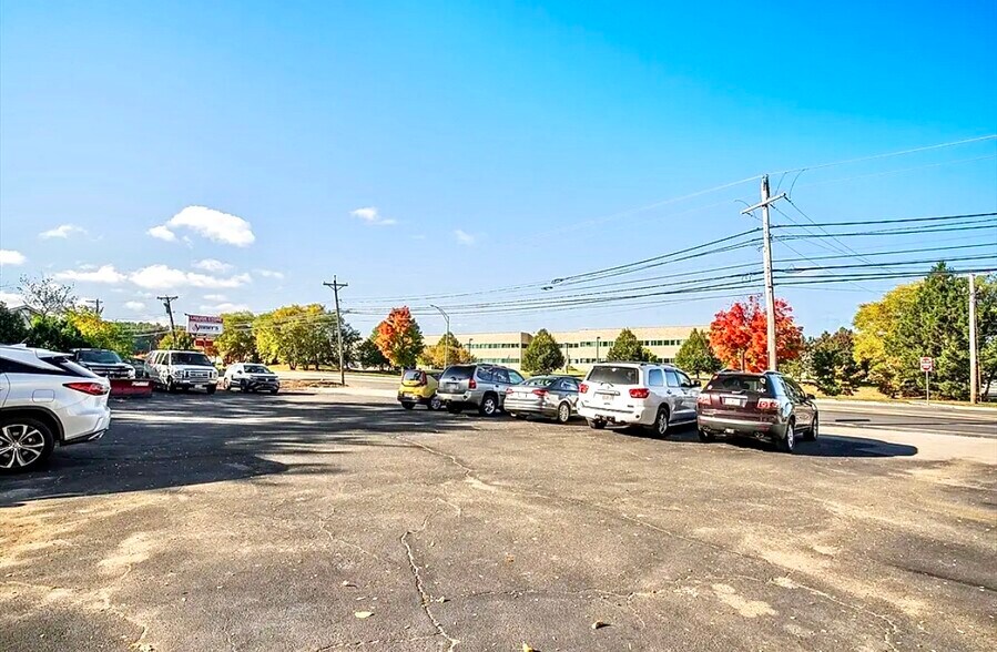 More Photos Of 1615 Osgood St, North Andover General Retail For Sale