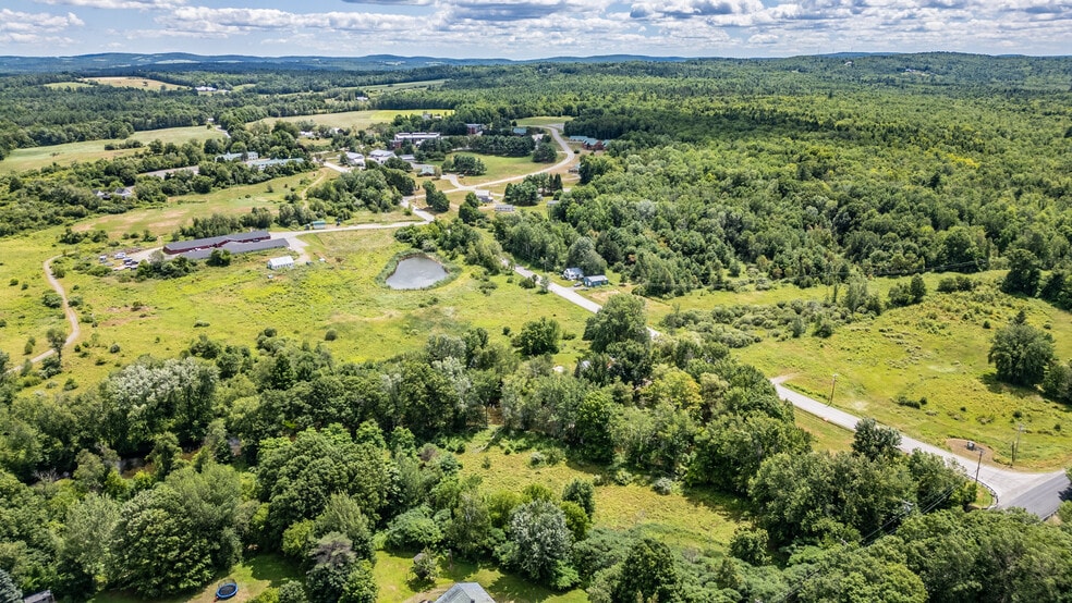More Photos Of 90 Quaker Hill Rd, Unity Schools For Sale