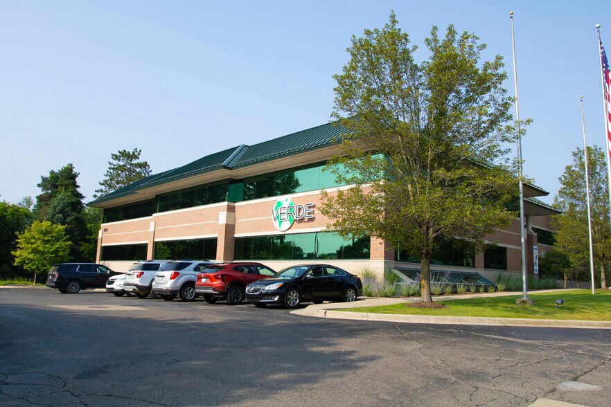 More Photos Of 8031 Ortonville Rd, Clarkston Office For Lease