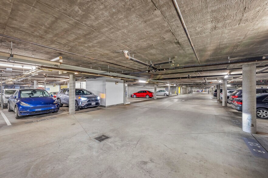 More Photos Of 4149 El Camino Way, Palo Alto Office For Sale