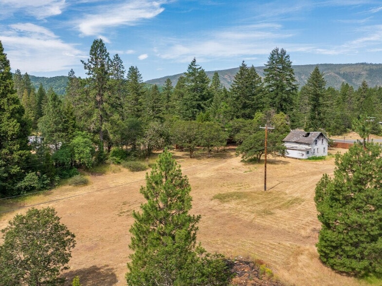 Primary Photo Of 33105 Redwood Hwy, Cave Junction Land For Sale
