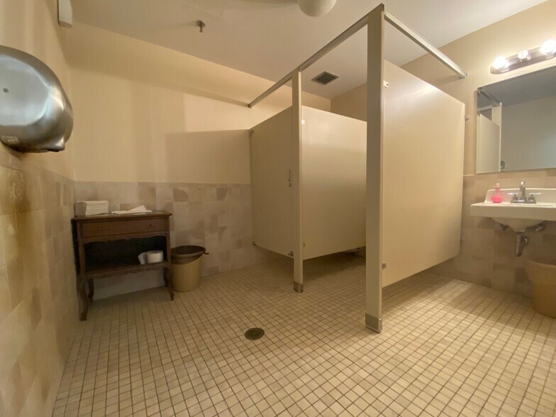 More Photos Of 11 Belden Ave, Norwalk Office For Lease