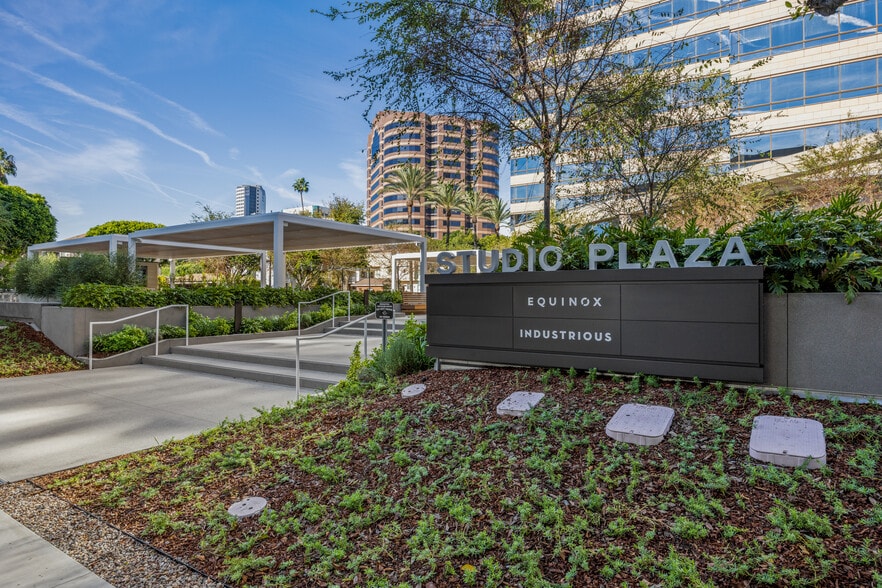 More Photos Of 3400 W Riverside Dr, Burbank Office For Lease